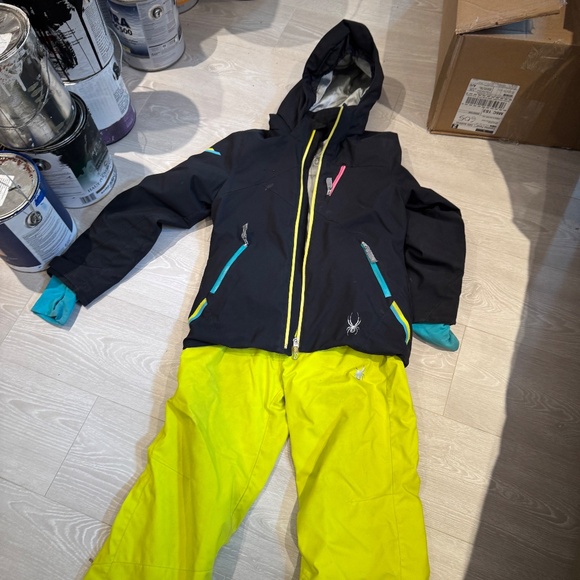 Spyder Ski Suit - Picture 4 of 4